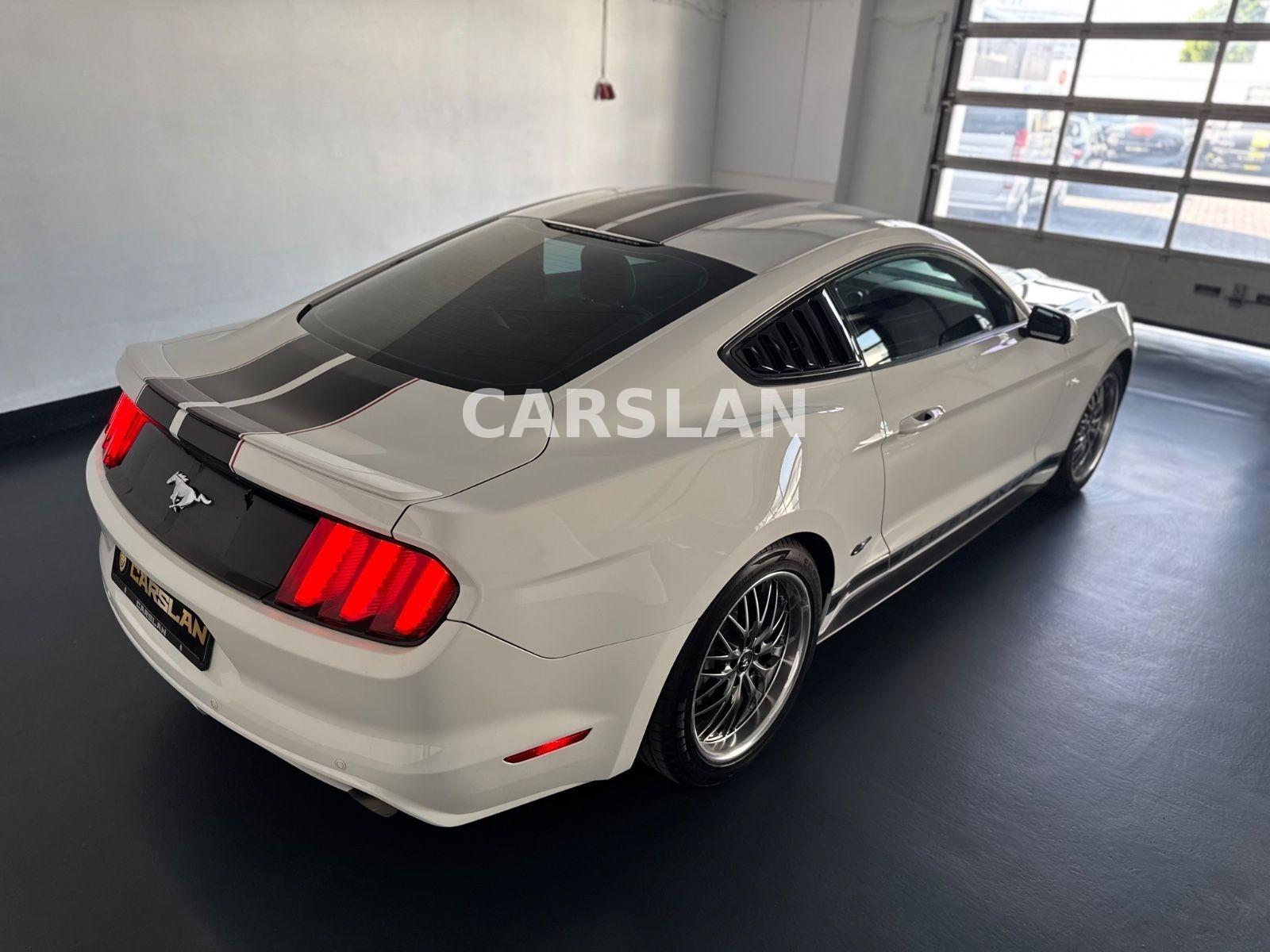 Ford Mustang 3.7 V6 NAVI+LED+ALCNTR+R.KAM+SHZ+KEYLESS