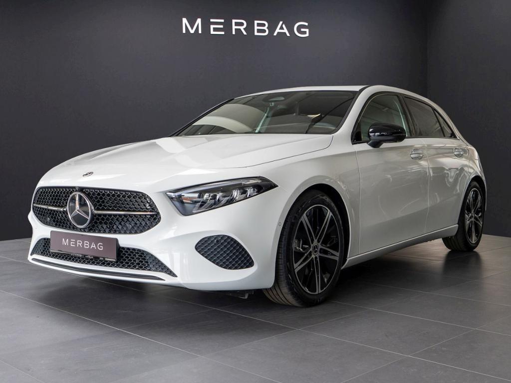 Mercedes-Benz A 180 Kompaktlimousine 360 ACC AHK AUT Kam. LED