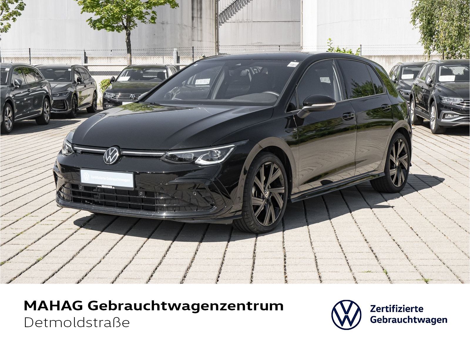 Volkswagen Golf VIII 1.5 eTSI R-Line BlackStyle AHK IQ.Ligh foto 1