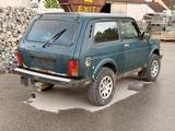 Lada Niva 1700 BJ2012 Gas Anlage Grün - gebrauchte Lada Niva aus dem Jahr 2012