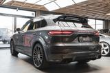 Porsche Cayenne BOSE | PANO | SPORTDESIGN | 22" | 360° - Porsche Cayenne mit Benzin-Antrieb: Geländewagen, 3.2