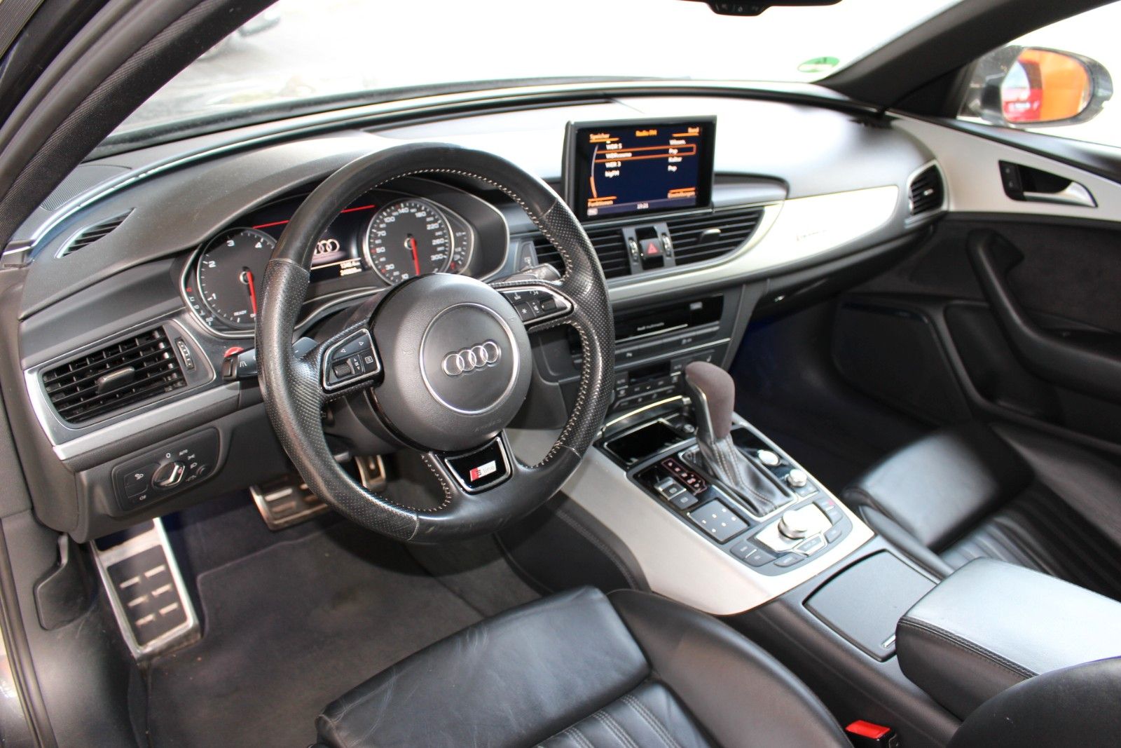 Fahrzeugabbildung Audi A6 3.0 TDI Clean Diesel Quattro 2.Hand+Pano+Bose