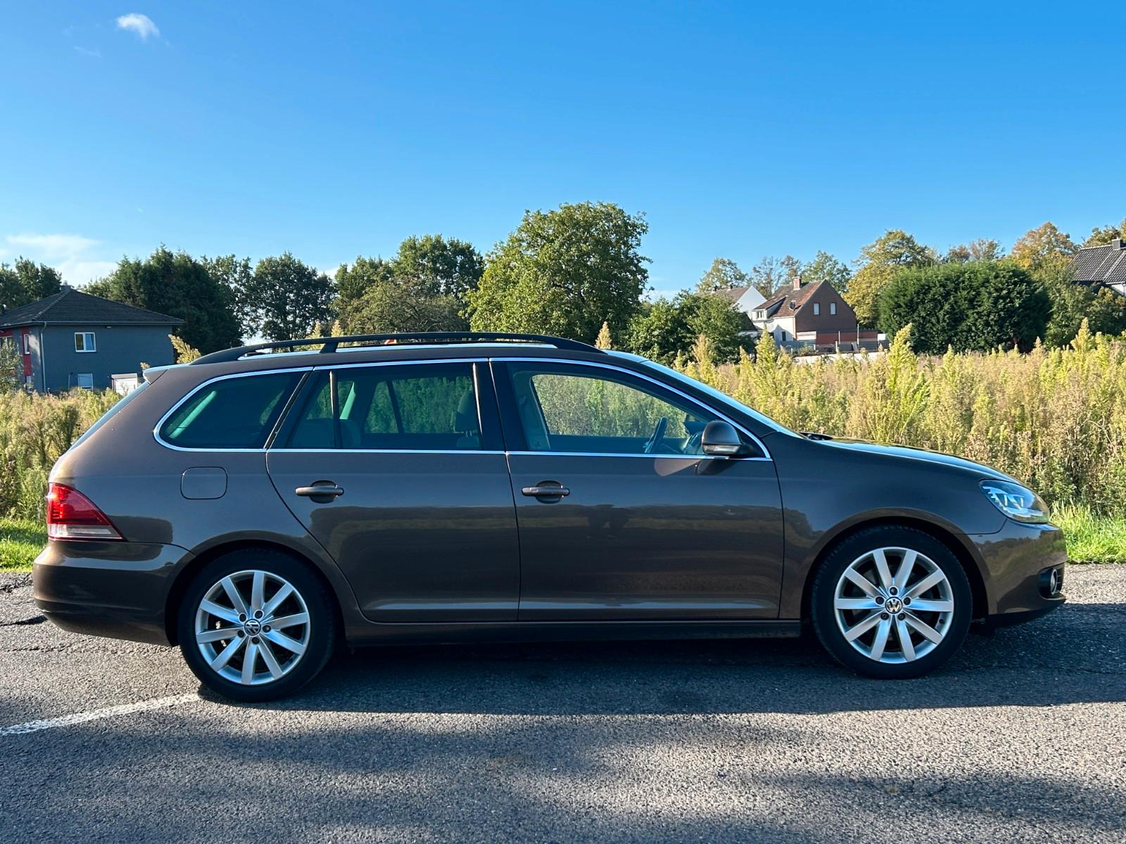 Volkswagen Golf 2011 — photo 6