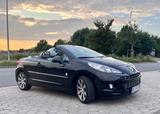 Peugeot 207 CC Rarität Roland Garros Cabrio 2014 Schwarz - Peugeot 207 mit Benzin-Antrieb: Cabrio, Garros Roland