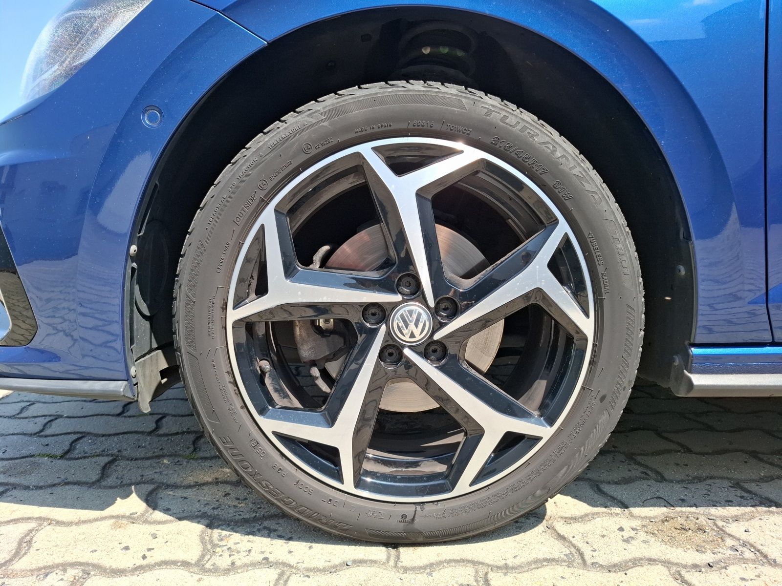 Fahrzeugabbildung Volkswagen Polo DSG Highline R-Line LED Navi AID ACC RFK be