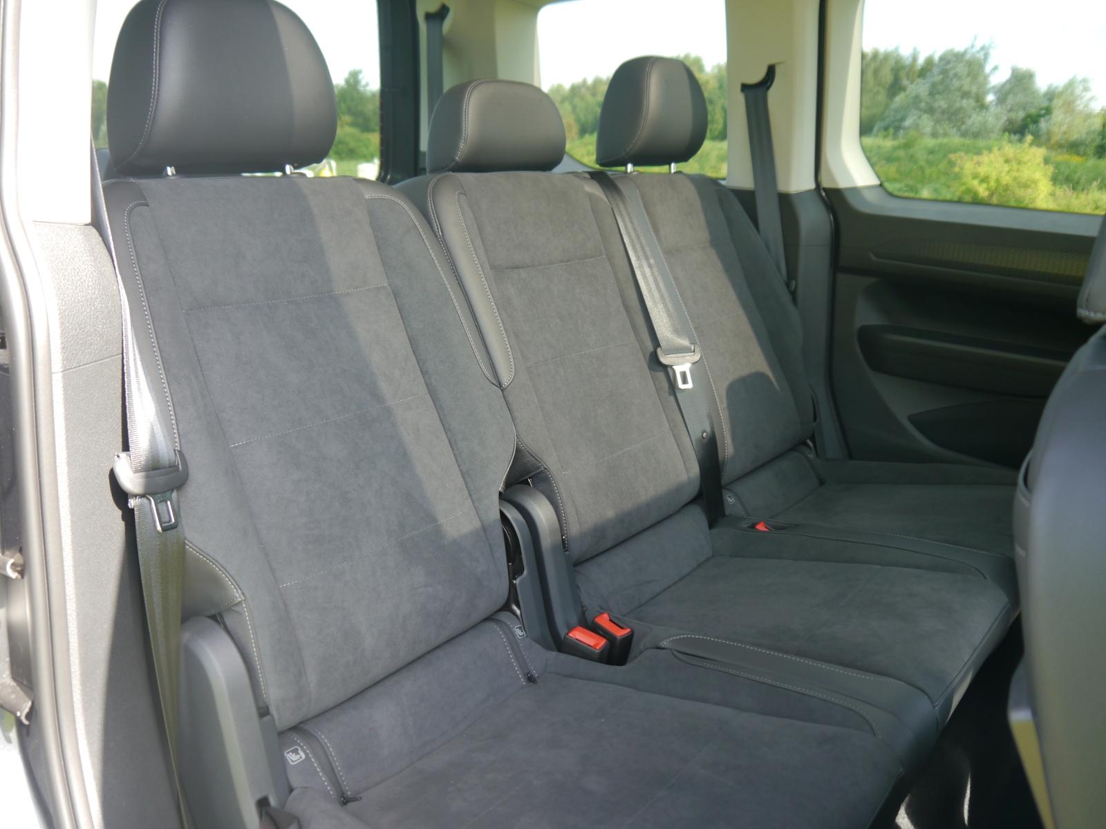 Volkswagen Caddy Style  1.5l TSI+DSG+PANO+RFK+KEYLESS