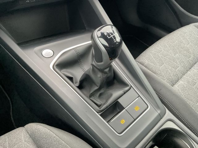 Golf 8 VIII Move 2.0 TDI AHK-klappbar Apple CarP