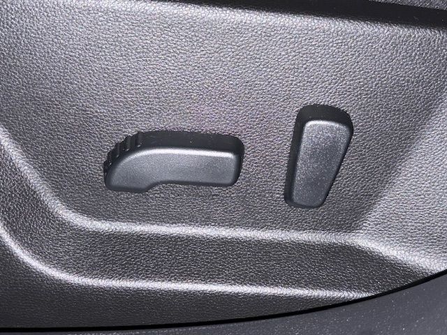 Fahrzeugabbildung Dacia Bigster Journey mild hybrid 140