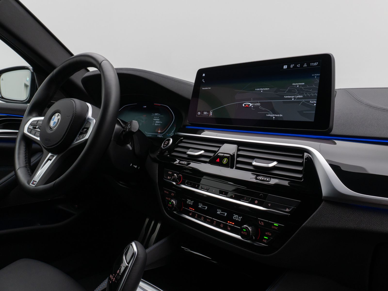 Fahrzeugabbildung BMW 540d xD M Sport Kamera Laser HUD DAB H/K Komfort