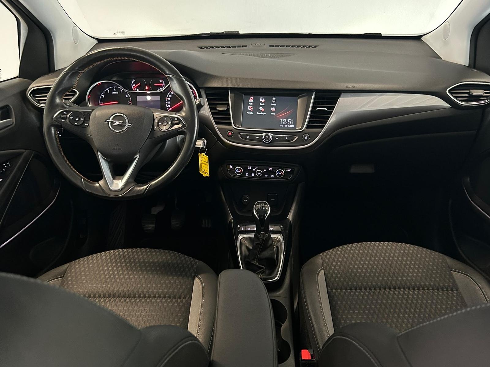 Opel Crossland (X)