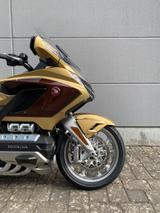 Honda GL 1800 GOLD WING TOURING DCT 50 JAHRE EDITION - Angebote