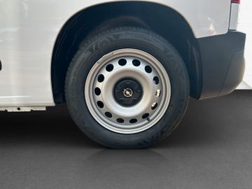 Fotografie 15 des Opel Combo E Cargo Edition 1.5 D 96kw Infotainment