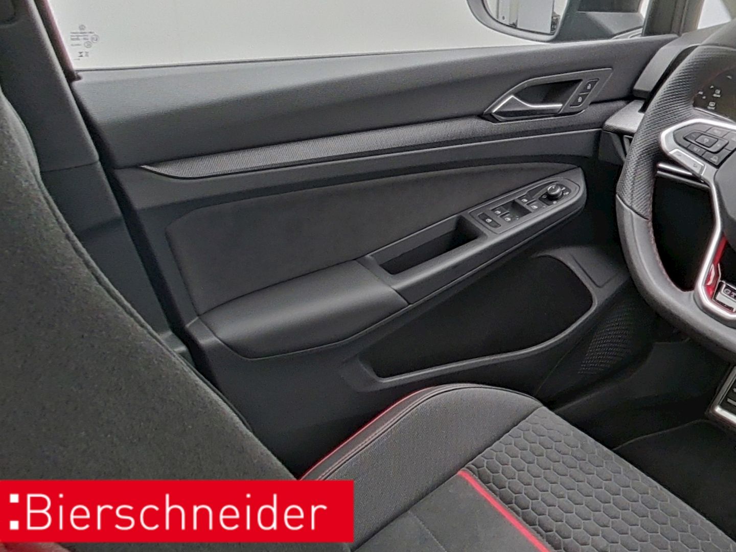 Volkswagen Golf GTI 8 2.0 TSI DSG CLUBSPORT BLACK-STYLE AKR foto 13