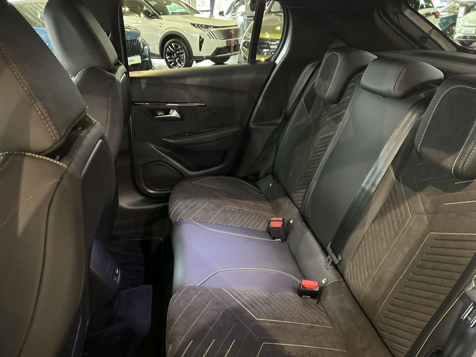 Peugeot 208 - Bild 8