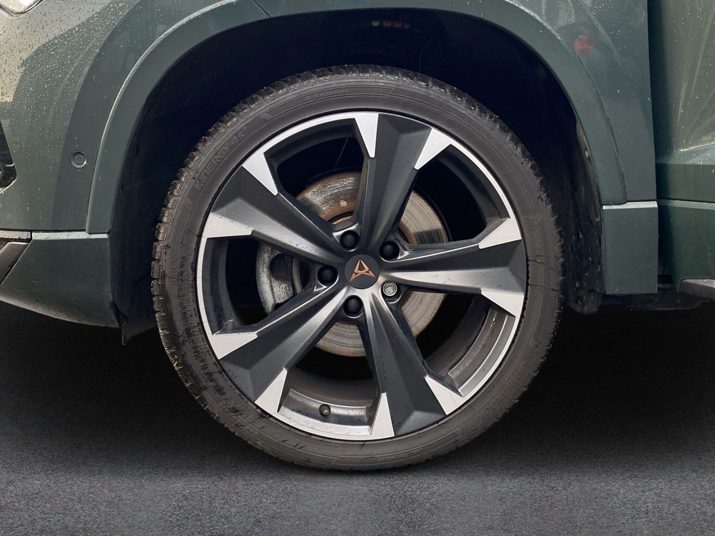 Fahrzeugabbildung CUPRA Ateca Basis AHK-klappbar Navi Digitales Cockpit