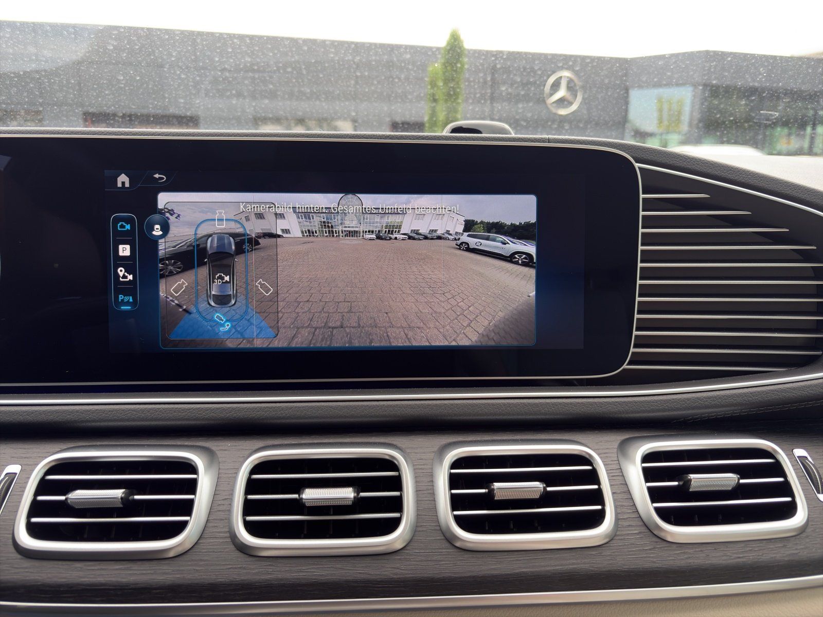 Fahrzeugabbildung Mercedes-Benz GLE 450 d 4M Coupé AMG Distr HUD Burm3D PANO AHK