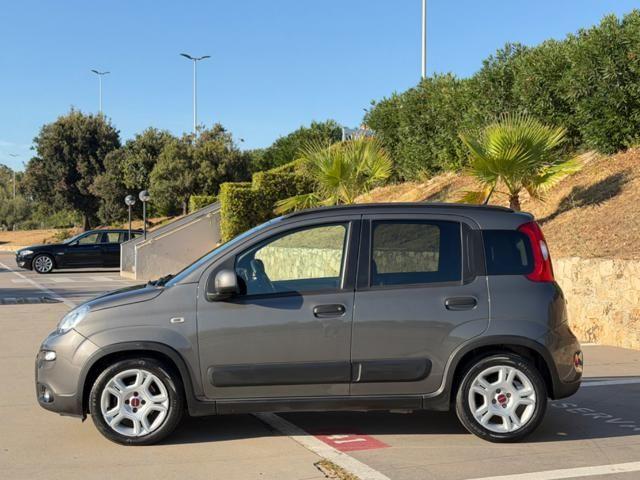 Fiat FIAT Panda 1.0 HYBRID CITY LIFE+CLIMATRONIC+SCHE