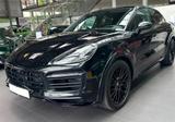 Porsche Cayenne Coupé GTS  4.0 V8  - Full Black  - Porsche Cayenne mit Benzin-Antrieb: Coupe, Schwarz