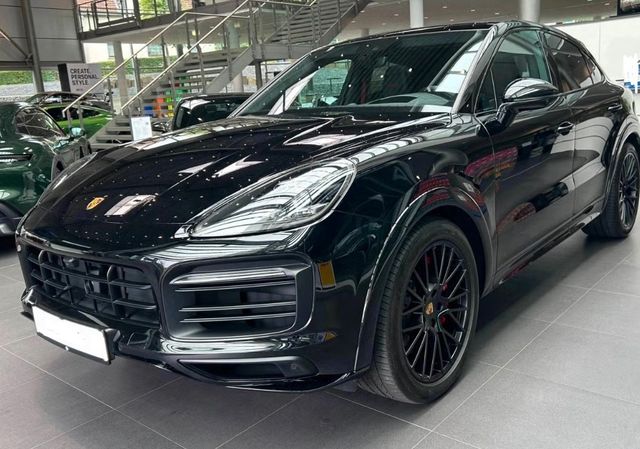 PORSCHE Cayenne Coupé GTS  4.0 V8  - Full Black 