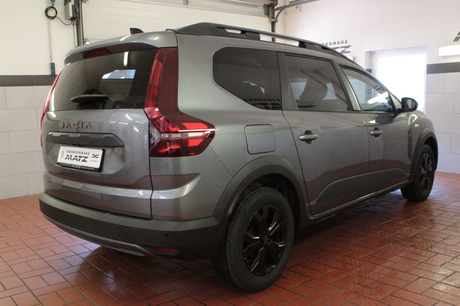 Fahrzeugabbildung Dacia Jogger Hybrid 140 Extreme 5-Sitzer*Winterpaket*