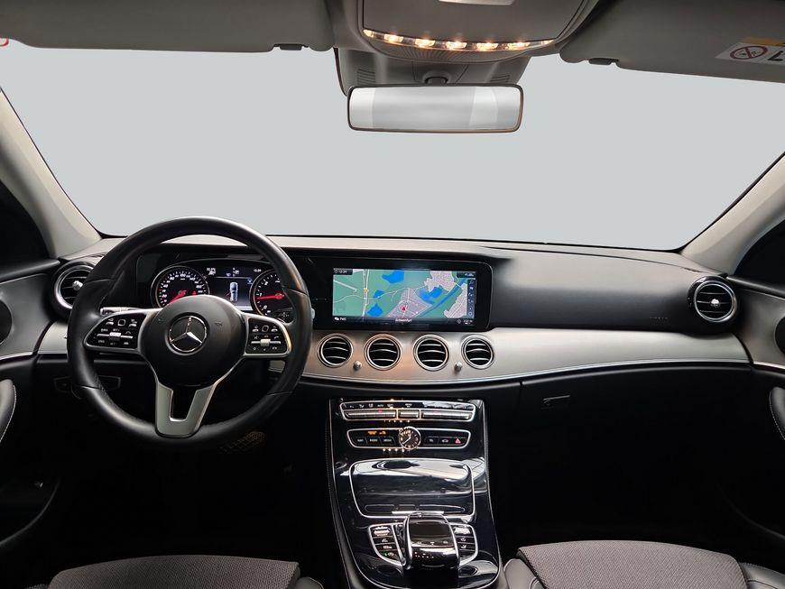 Mercedes-Benz E 220 d 4Matic T Avantgarde Multibeam Fahrassist