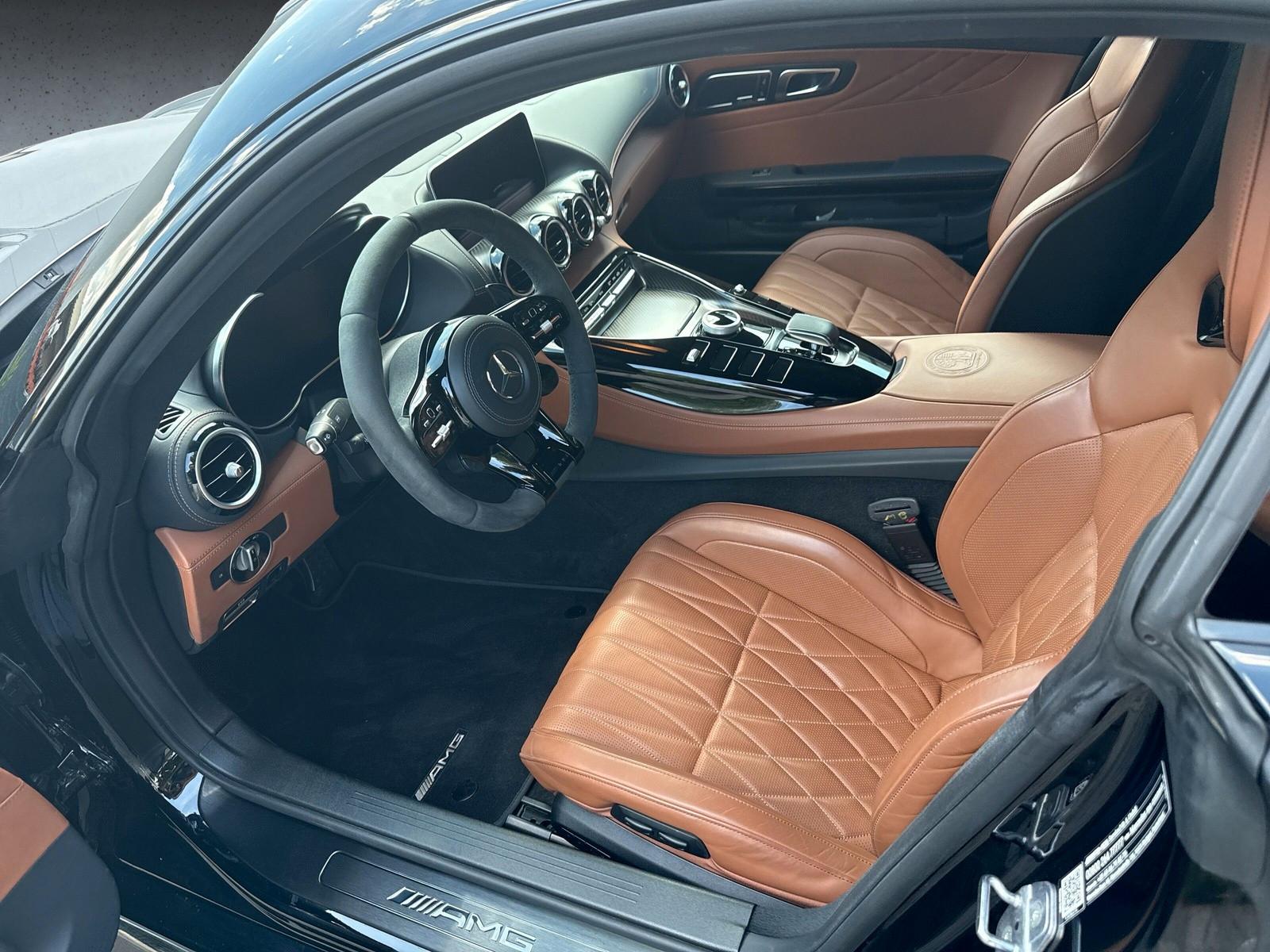 Mercedes-Benz AMG GT C COUPE V8|Keramik|Dyn.Plus|Carbon|Perf.S
