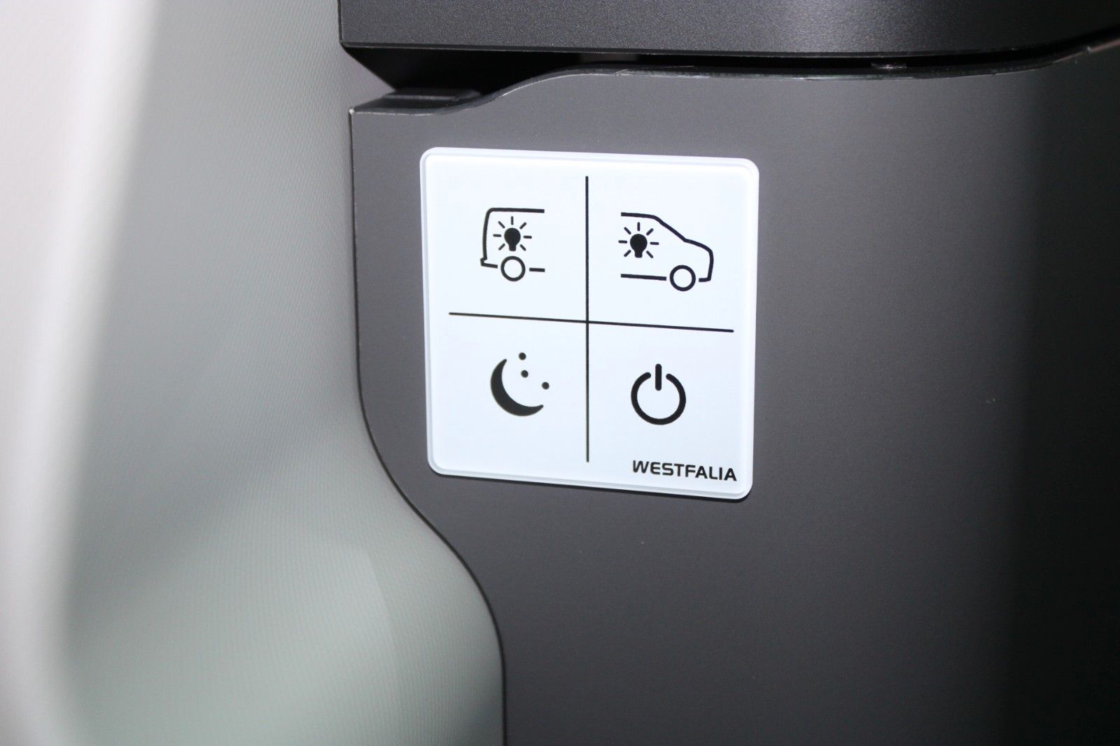 Fahrzeugabbildung Ford NUGGET L1 Active MARKISE + Aufstelldach SOFORT