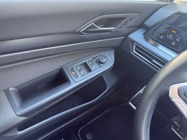 Golf VIII United 1.5 eTSI DSG NAV+LED+ACC+HARMAN