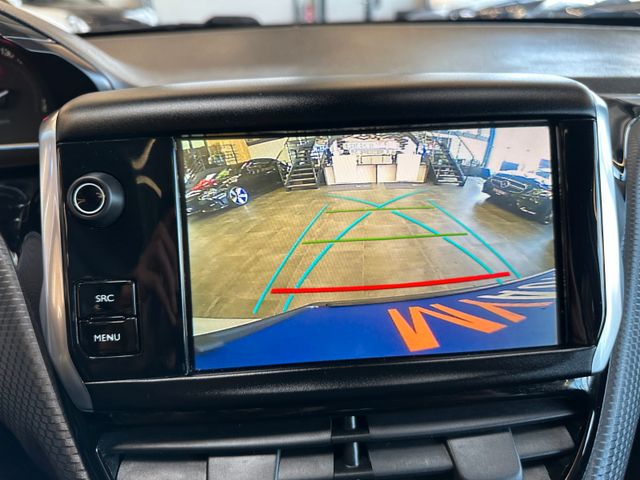 Peugeot 2008 Allure *Pano*Xenon*Navi*