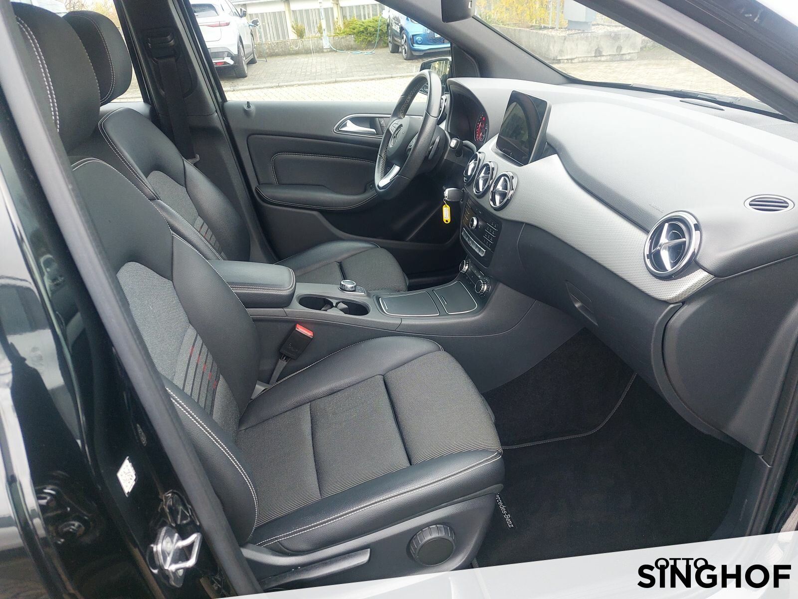 Fahrzeugabbildung Mercedes-Benz B 200 d Urban +LED+Navi+Park Ass+Fernlicht Ass+