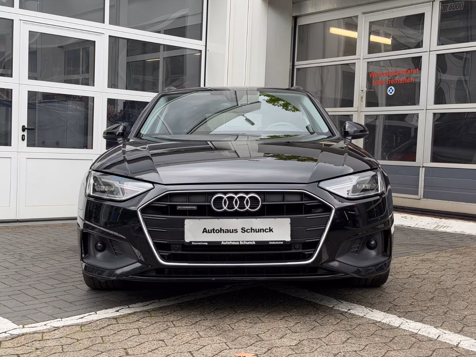 Audi A4 Avant 50TDI*Q*LEDER*CAM*AHK*HUD*LED
