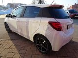 Toyota Yaris 1.33 VVT-i Sport Keyless Sitzheizung - Toyota Yaris mit Benzin-Antrieb: Kleinwagen, Klimaautomatik, 1.3