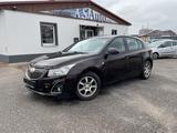 Chevrolet Cruze Hatchback LT - Chevrolet Cruze: Hatchback