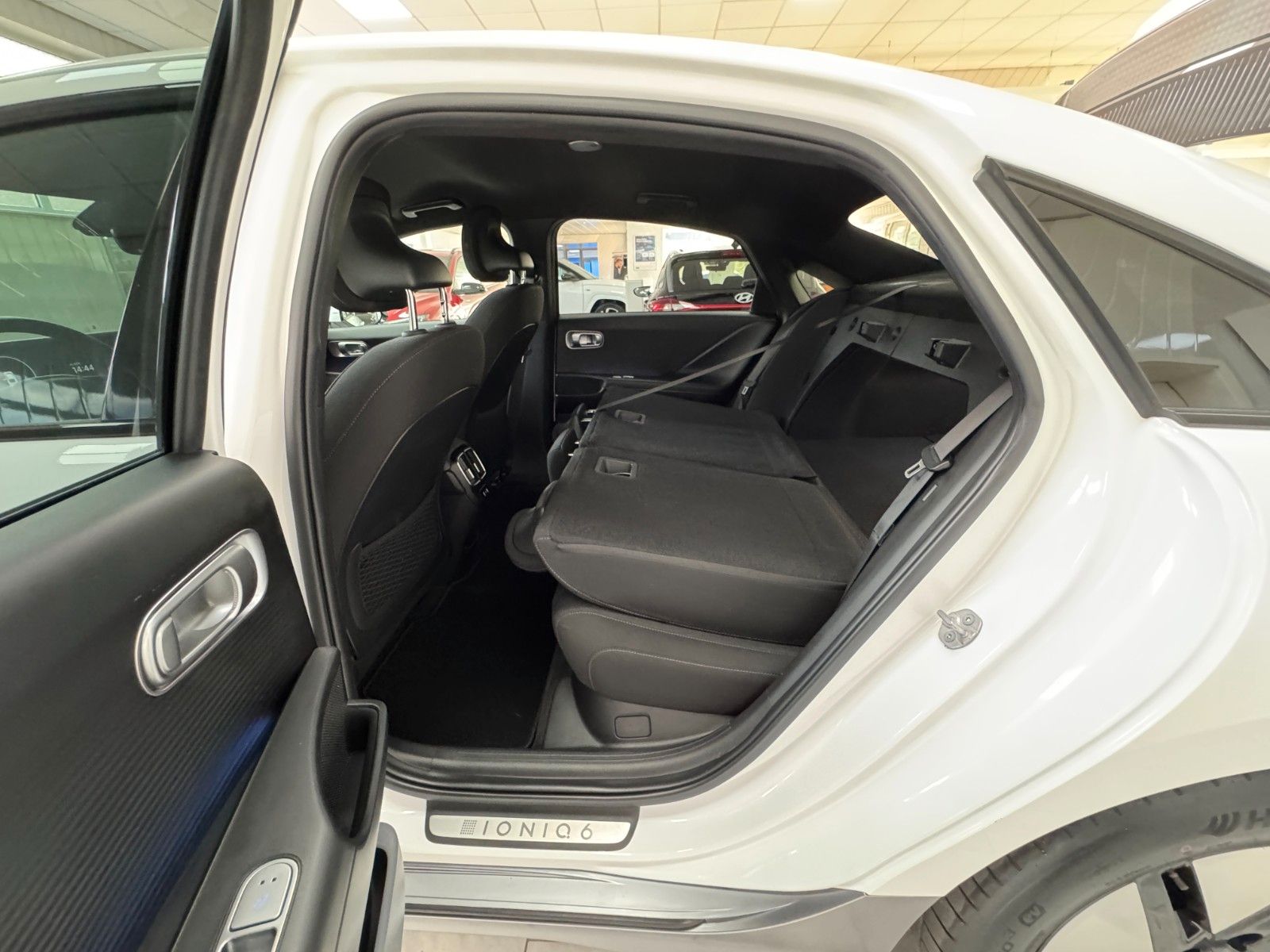 Hyundai IONIQ 6 – Bild 19