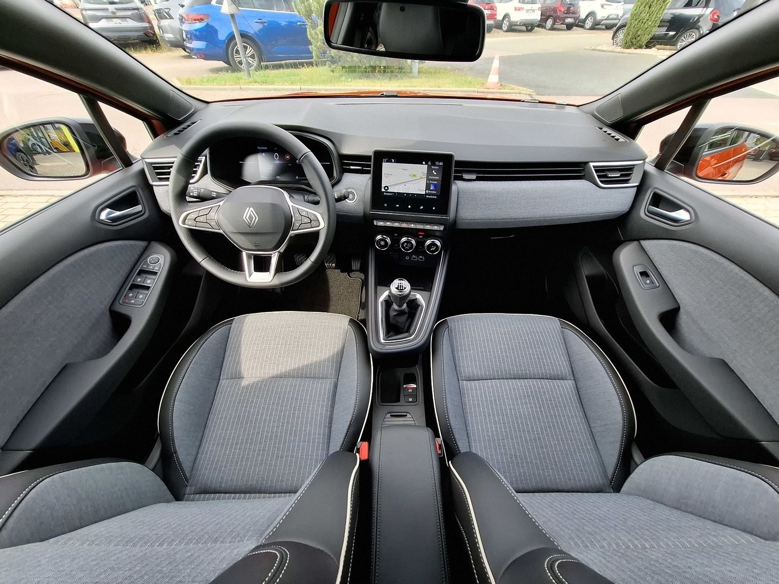 Renault Clio - Bild 16