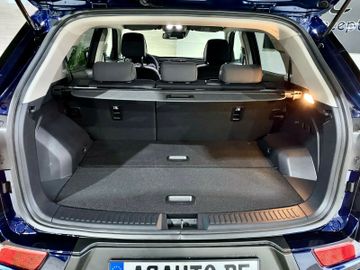 Fahrzeugabbildung Ssangyong Korando **SONDERMODELL RUBY**ASSISTENZSYSTEME**