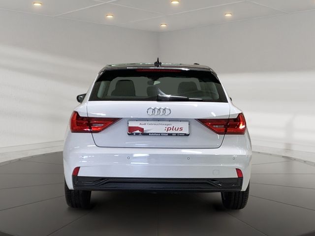 A1 Sportback advanced 30 TFSI S tronic,LED