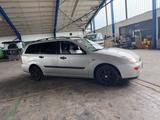 Ford Focus 1.6L Benziner TÜV 05.2026 Autom... - Ford Focus aus 2000: 1.6