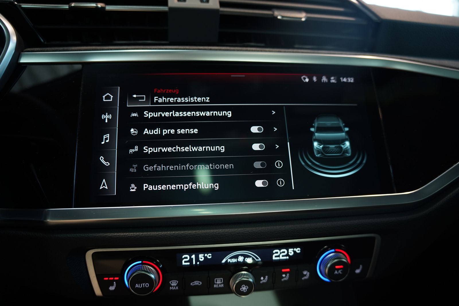 Audi Rsq3