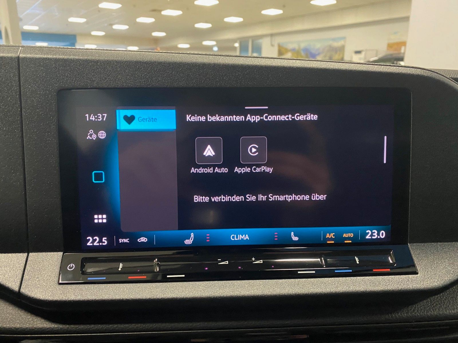 Fahrzeugabbildung Volkswagen Caddy 1.5 TSI Caddy+ACC+AHK+2x Schiebetür+1xHeck