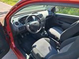 Ford Fiesta 1,3 44 kW Ambiente Ambiente - Ford Fiesta aus 2006: Ambiente