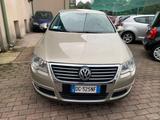 Volkswagen Passat 2.0 TDI DPF DSG Highline - Volkswagen Passat aus 2007: 2.0