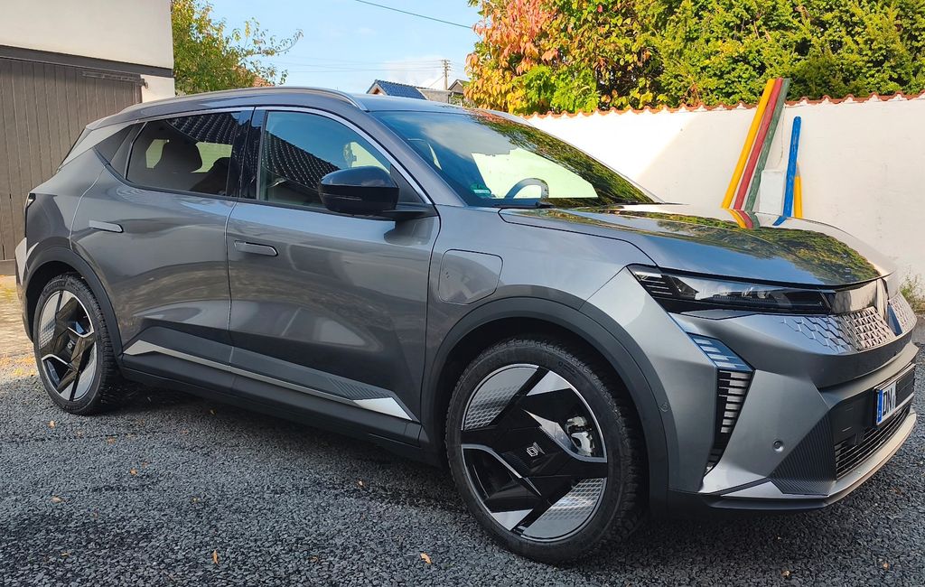 Image of Renault Scenic E-TECH
