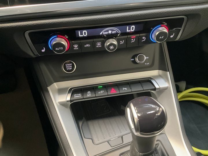 Fahrzeugabbildung Audi Q3 45 eTFSI S-tronic *Cam*LED*PDC*Sitzhzg*ACC*