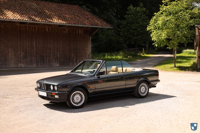 BMW 325i Cabriolet - E30, 108tkm, Scheckheft, Top