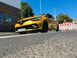 Renault Einzigartiger Renault Clio 4 RS Trophy - Renault Clio: RS Trophy