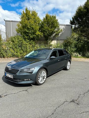 Skoda Superb Kombi L&K