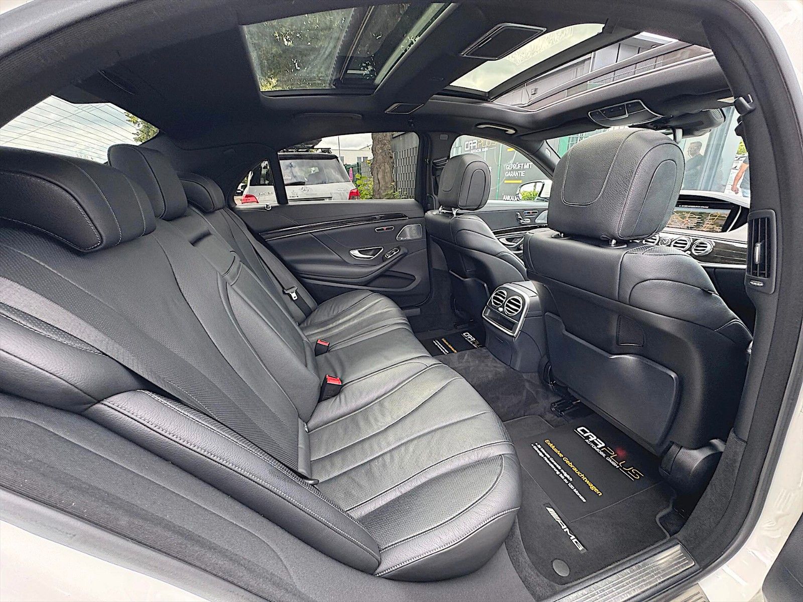 Fahrzeugabbildung Mercedes-Benz S 350d L BlueTec 4Matic Lang AMG-Line *Pano*ACC*