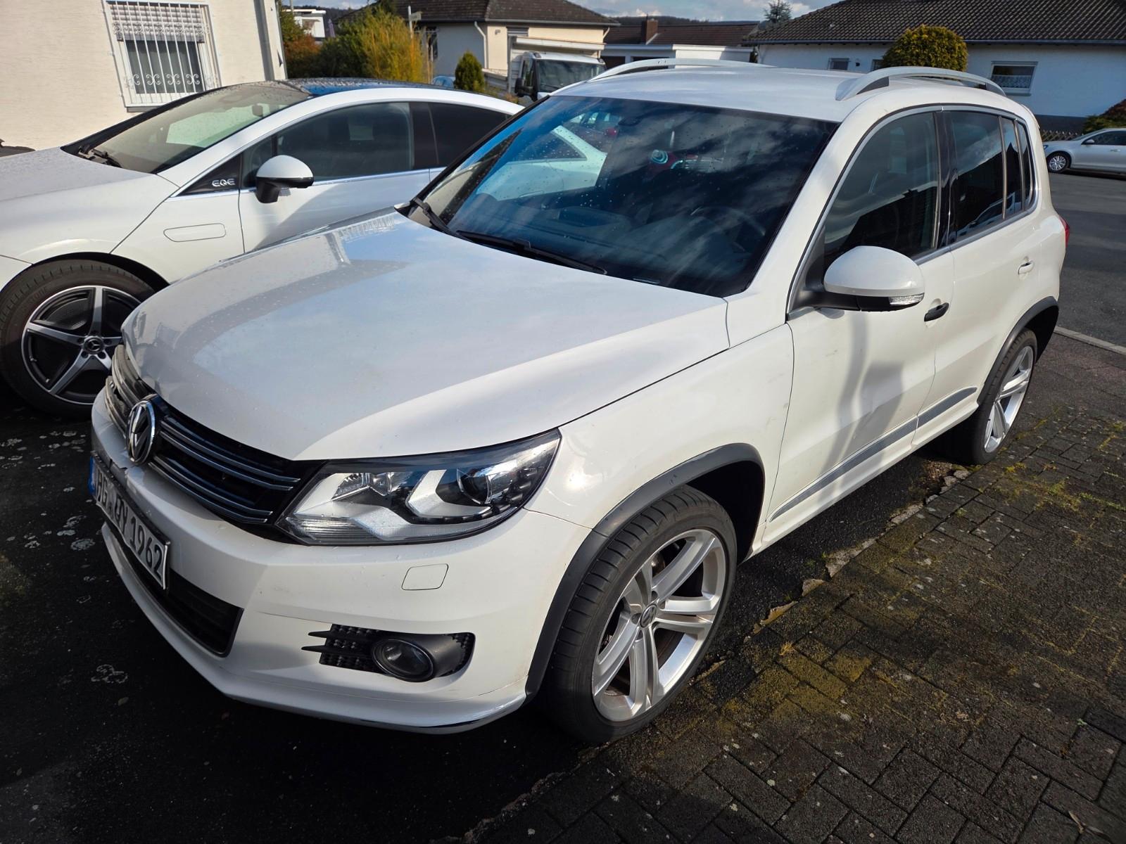 Volkswagen Tiguan 2.0TDI DSG 4Motion R Line Navi Xenon