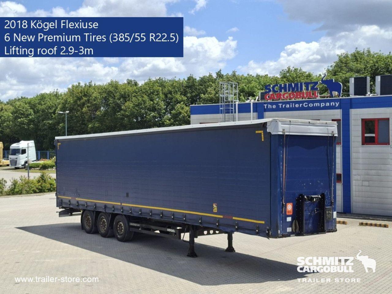 Kögel Curtainsider Mega